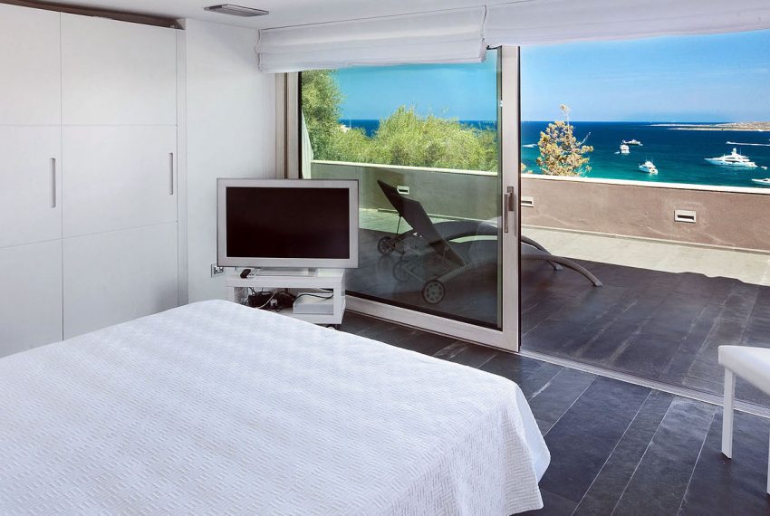 Luxury-Villa-WhiteDiamond-Portorotondo-Sardinia-27