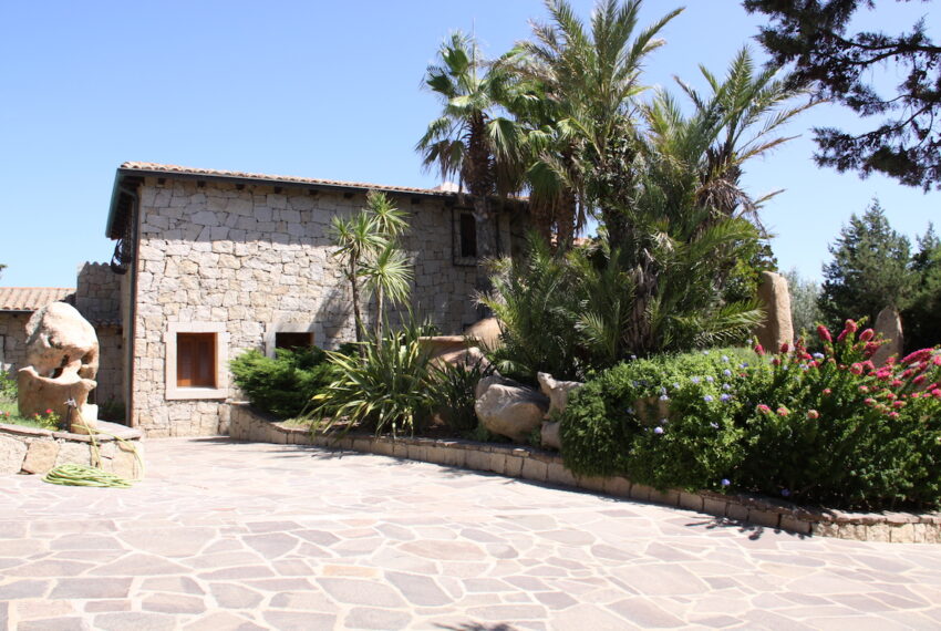 villa in vendita Punta Lada porto rotondo luxury esmeralda