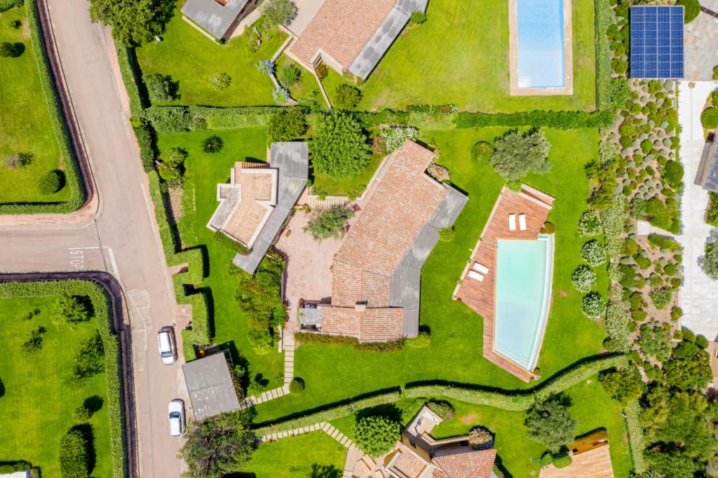 Villa Esclusiva Enrico Puntaldia In Affitto