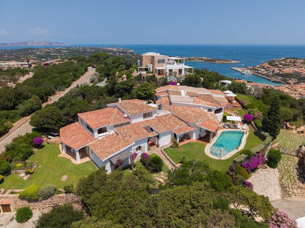 Villa  Centro Di Porto Cervo Maura