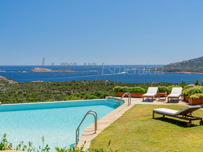 Villa di lusso con vista sul mare a Porto Cervo Centro Sole | Luxury Esmeralda