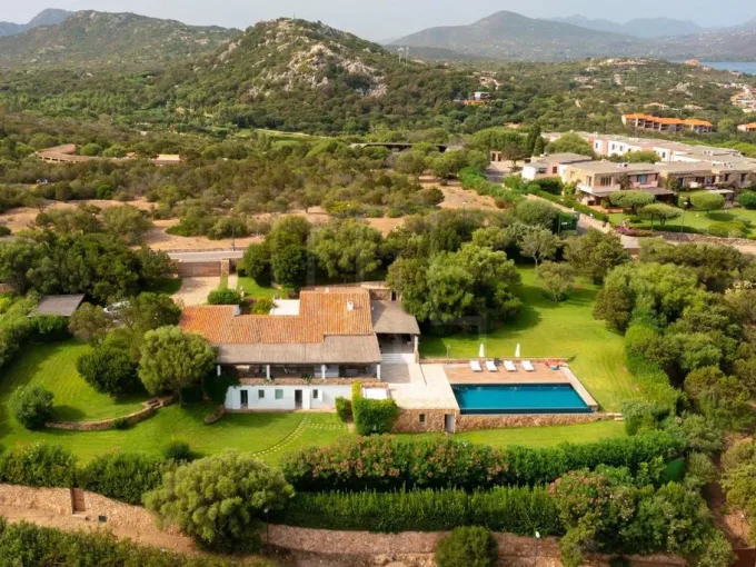 Vista mozzafiato sulla baia di Porto Rotondo | Luxury Esmeralda