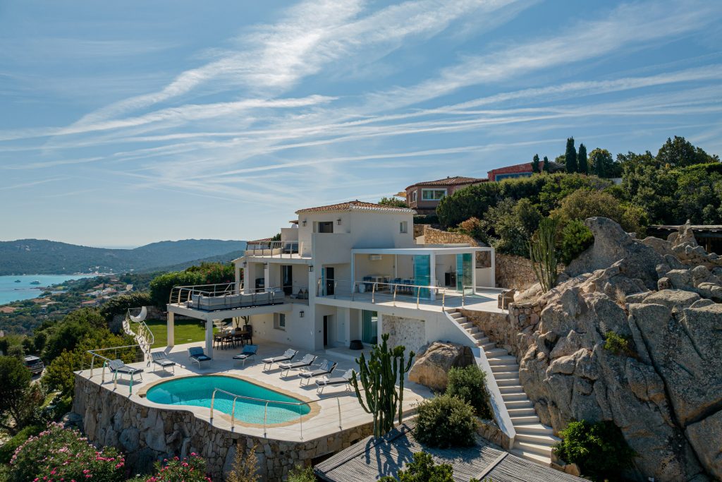 Modern Villa  White Stella Pantogia