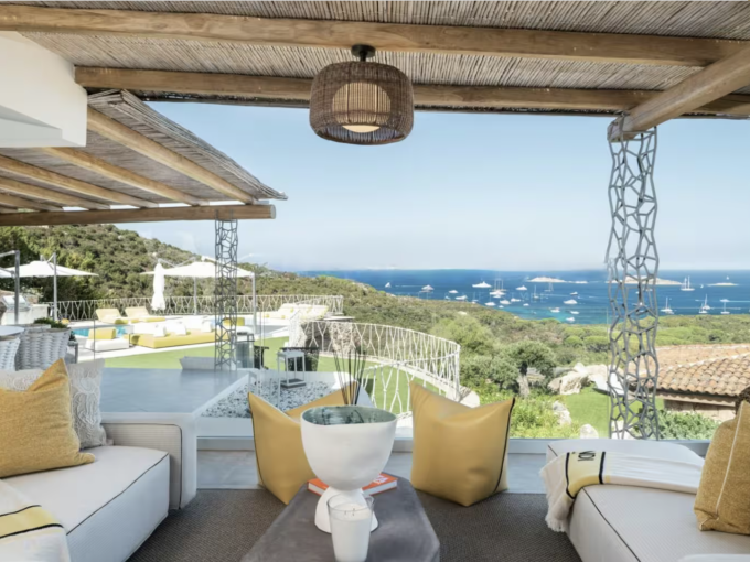 villa pantogia airone porto cervo luxury esmerlada