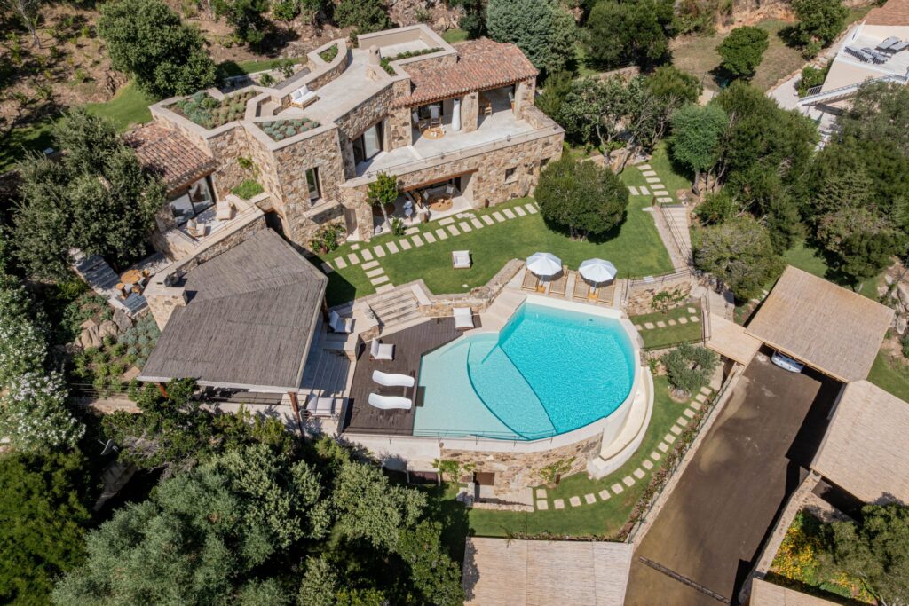 Villa Baja Sardinia In Affitto Sandra Cala Dei Ginepri