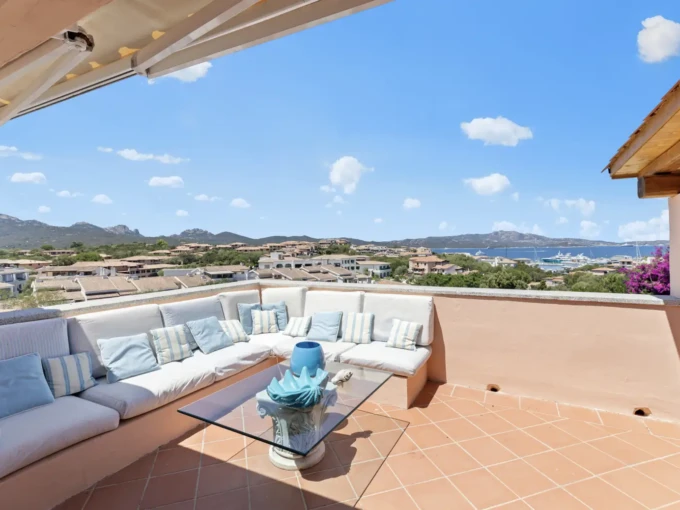 VILLA PORTO ROTONDO IN VENDITA