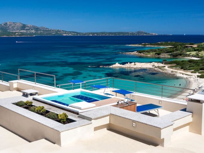villa white beach in affitto porto rotondo
