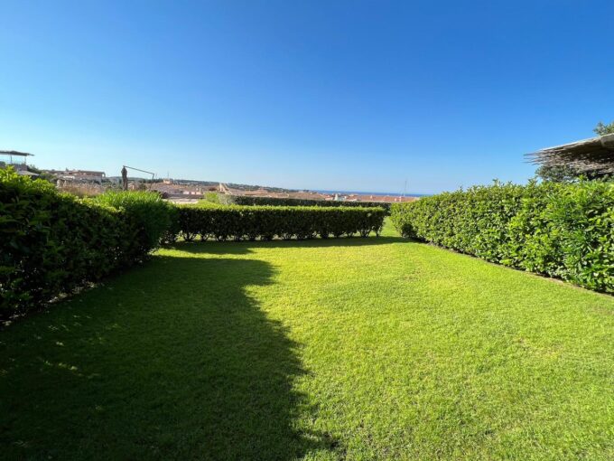 VILLETTA IN VENDITA piazza del principe PORTO CERVO