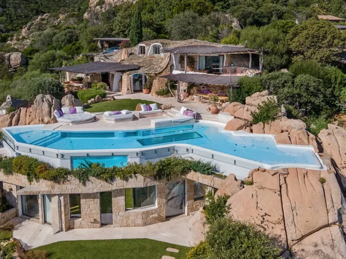 villa blu Pantogia aporto cervo