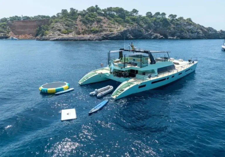Catamarano In Affitto Cat Power 90