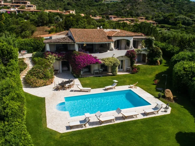VILLA " LA LICCIOLA " SARDEGNA
