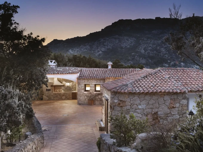 VILLA IN AFFITTO PEVERO GOLF VILLA SERENA