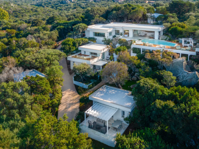 VILLA IRIS PORTO ROTONDO