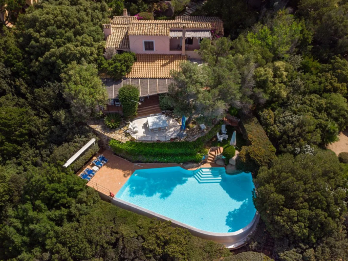 Villa Mistral, luxury villa for rent in Villasimius - Luxury Esmeralda
