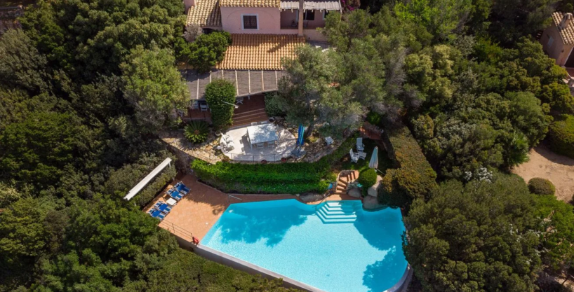 Villa Mistral, luxury villa for rent in Villasimius - Luxury Esmeralda
