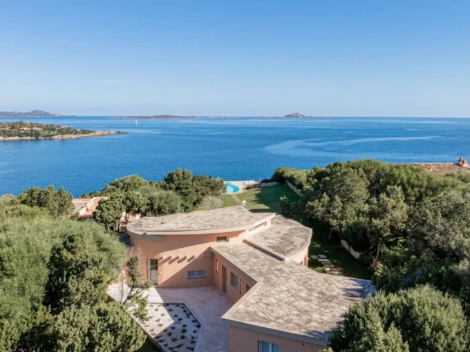 Villa Zefiro, villa fronte mare Porto Rotondo a Punta Lada — Waterfront villa Porto Rotondo: vista panoramica sul mare